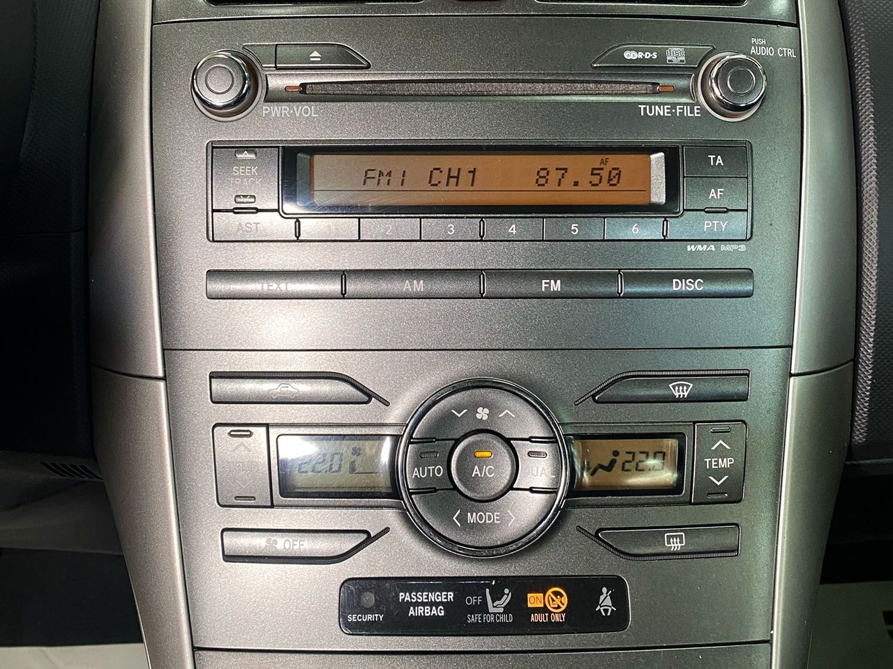 Foto Toyota Auris 13