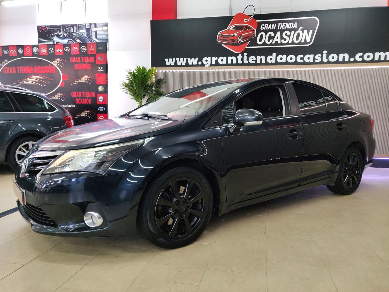 Foto Toyota Avensis 5