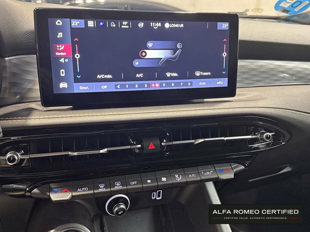 Foto Alfa Romeo Tonale 16