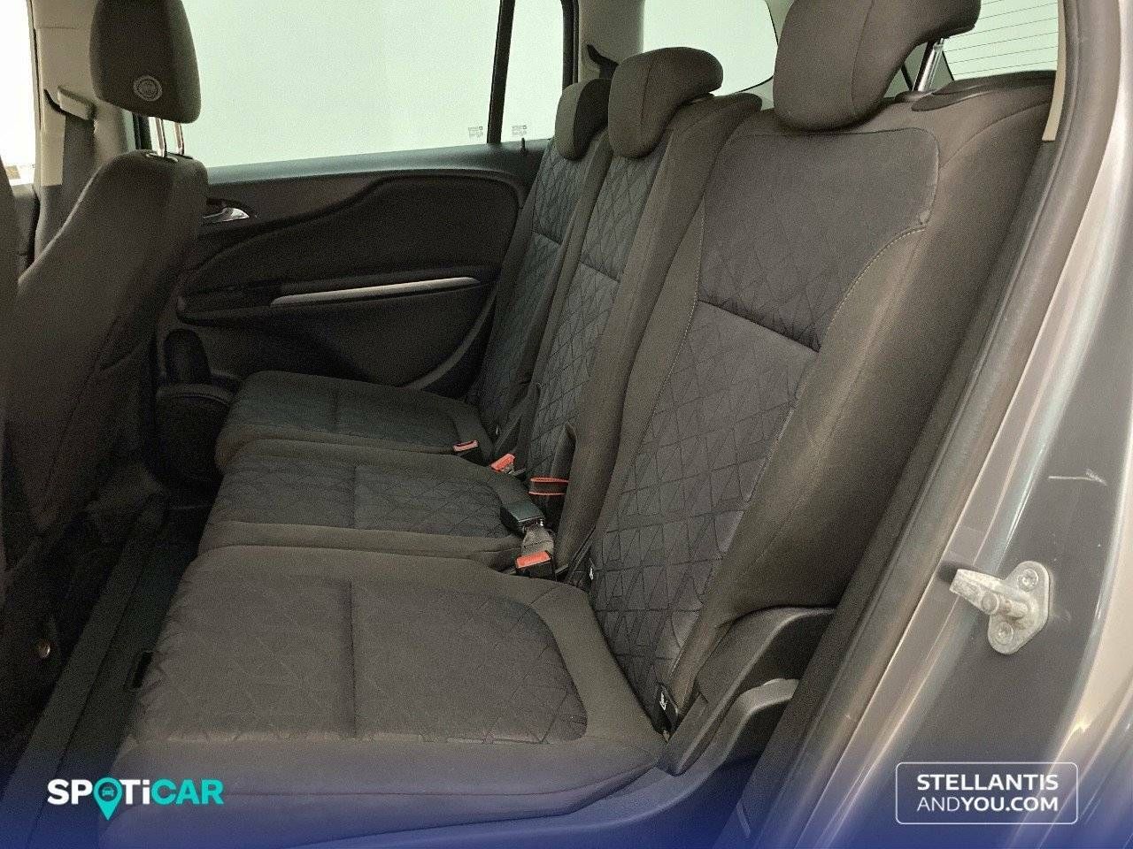Foto Opel Zafira 10