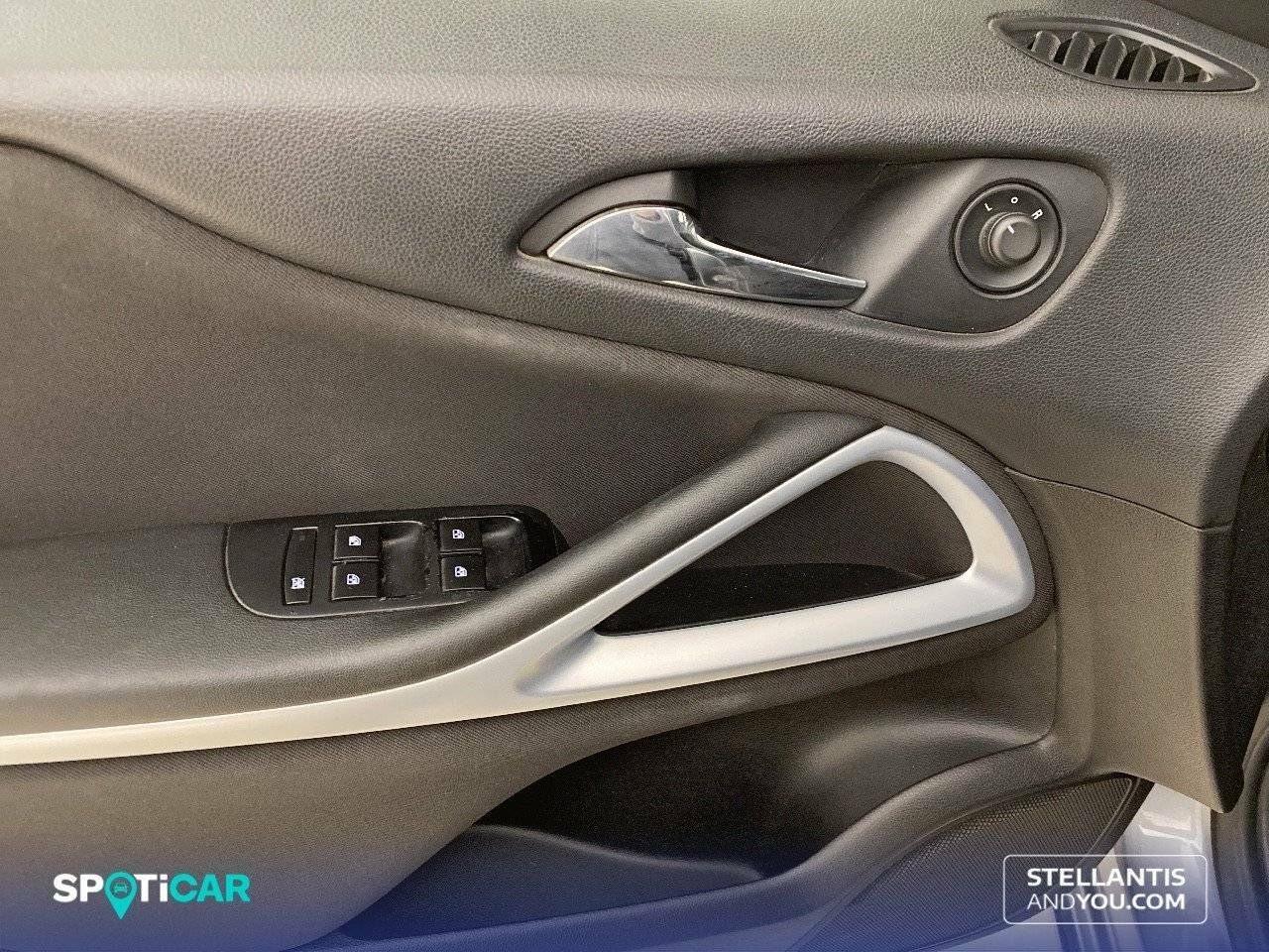 Foto Opel Zafira 14