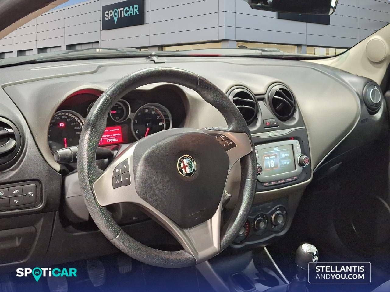 Foto Alfa Romeo Mito 8