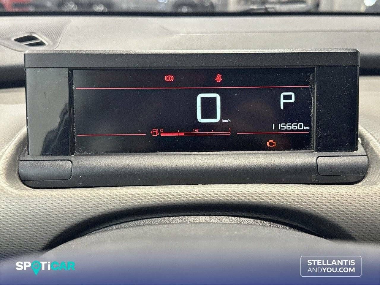 Foto Citroën C4 Cactus 12