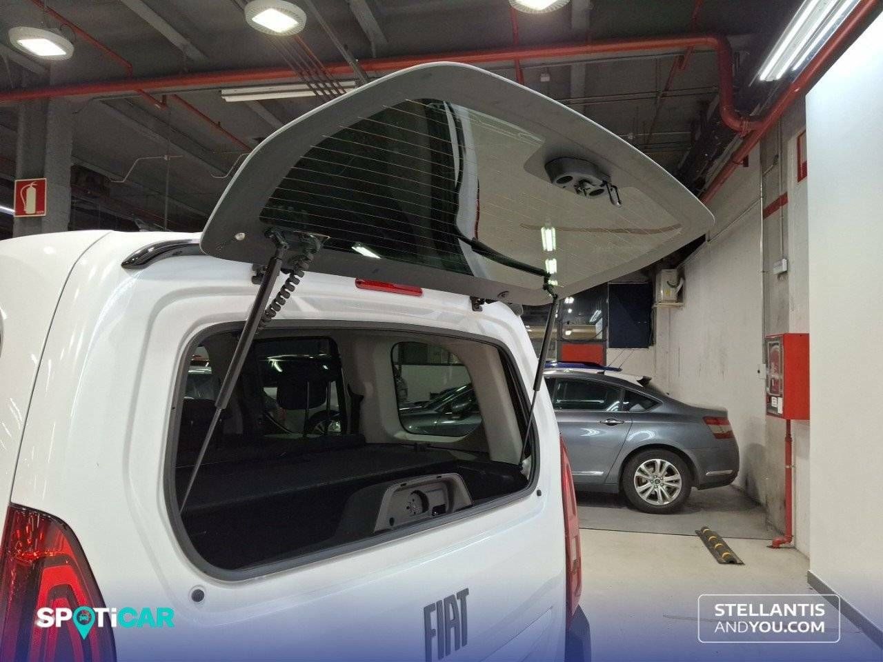 Foto Fiat Doblo 23