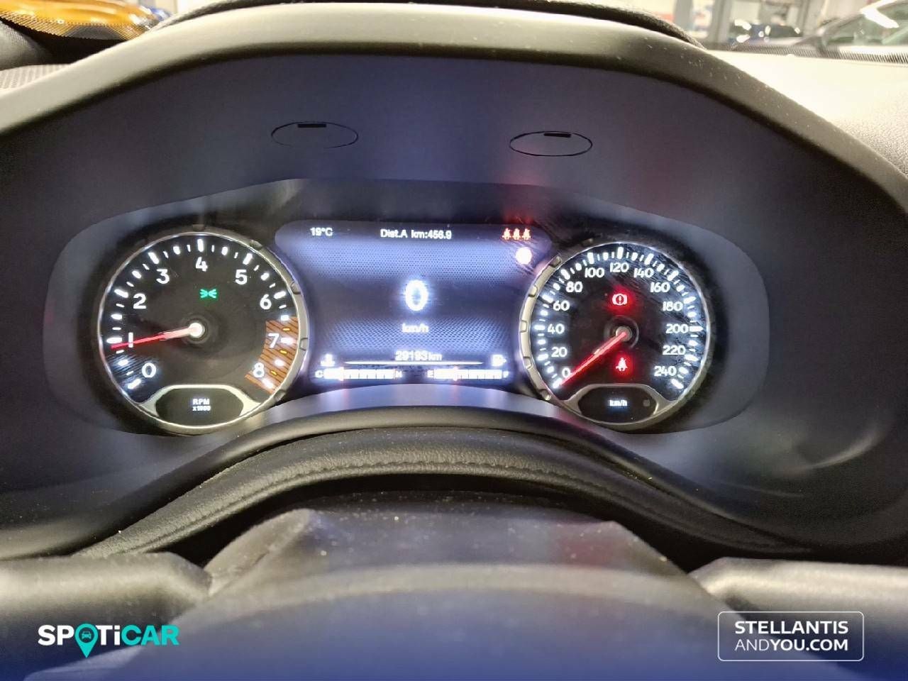 Foto Jeep Renegade 12