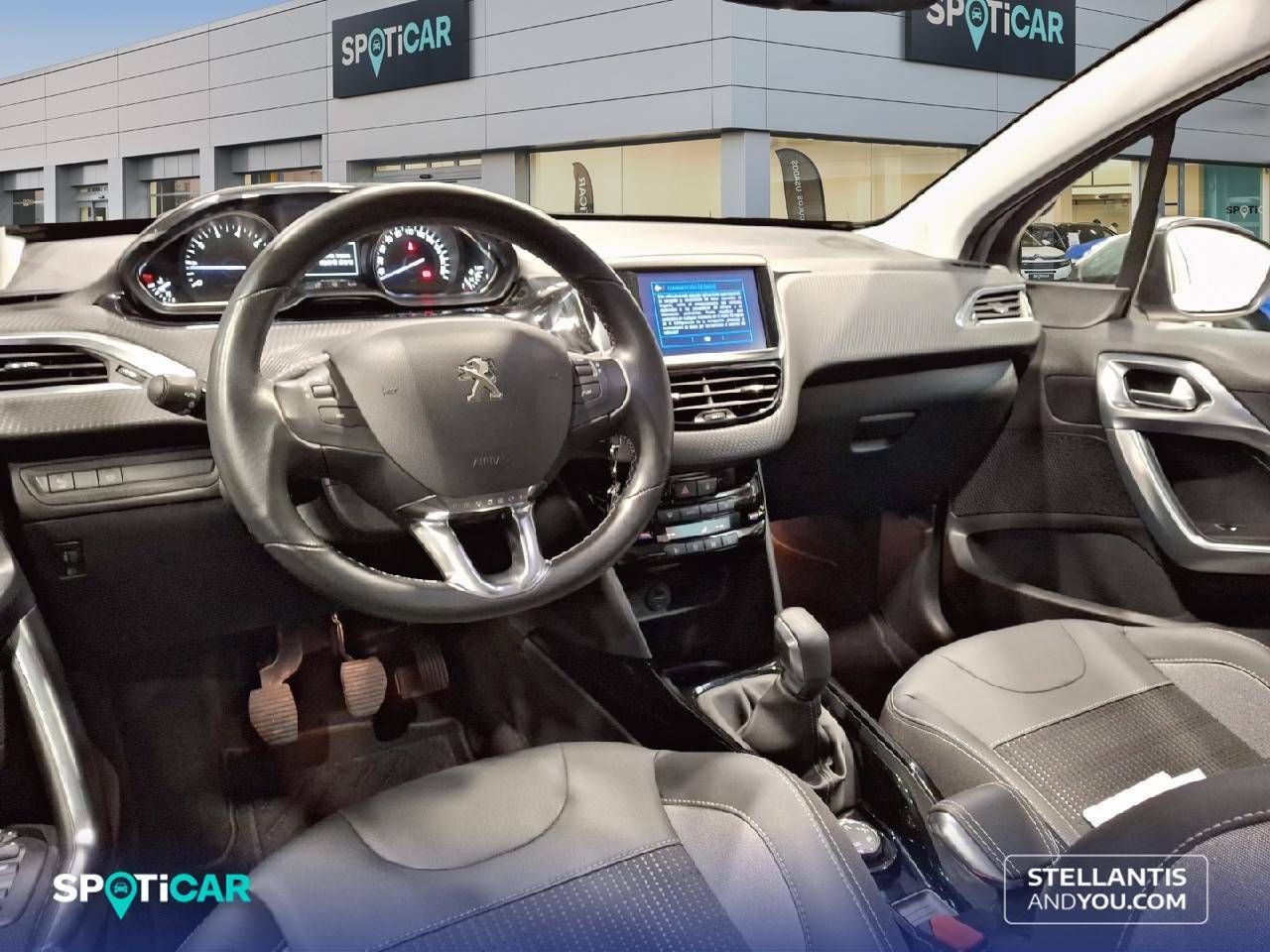 Foto Peugeot 2008 8