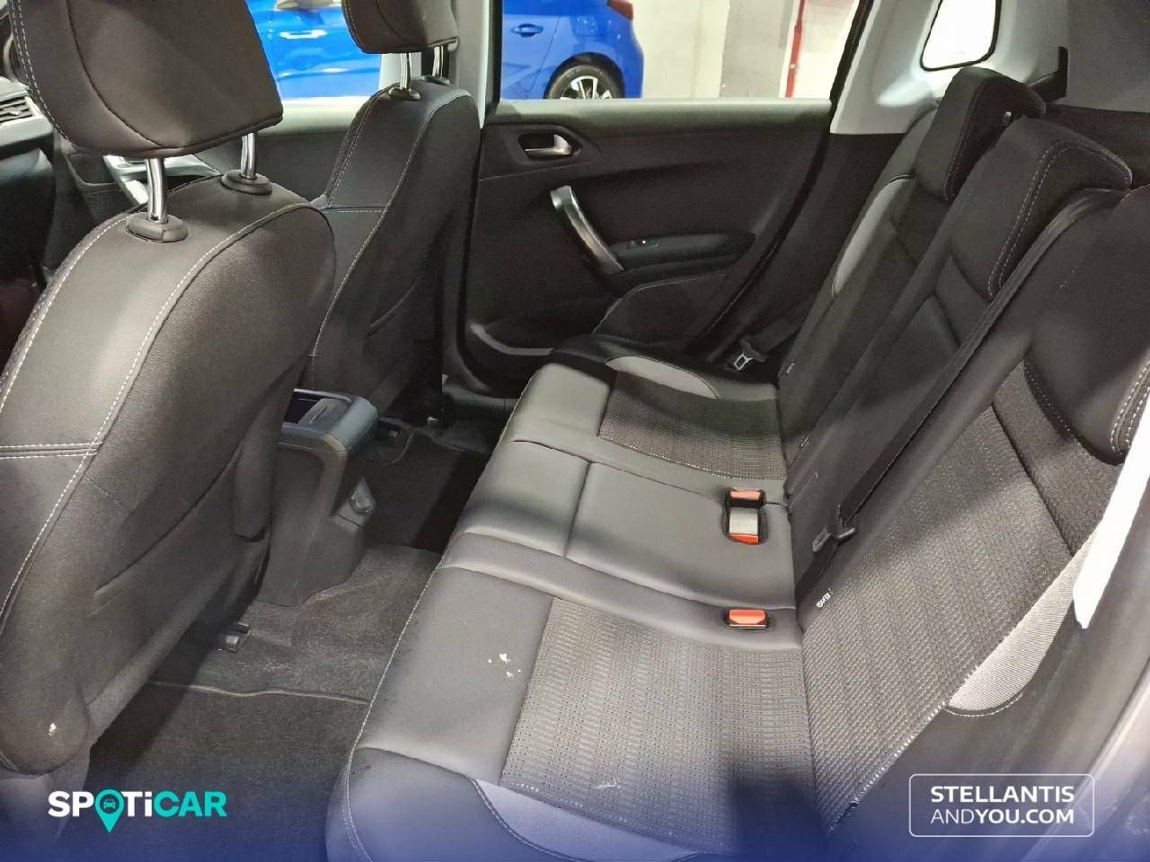 Foto Peugeot 2008 10