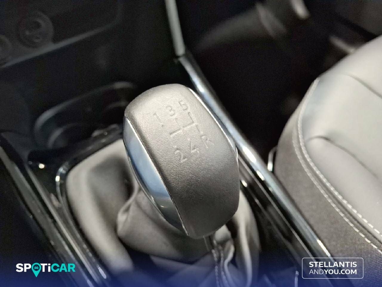 Foto Peugeot 2008 22