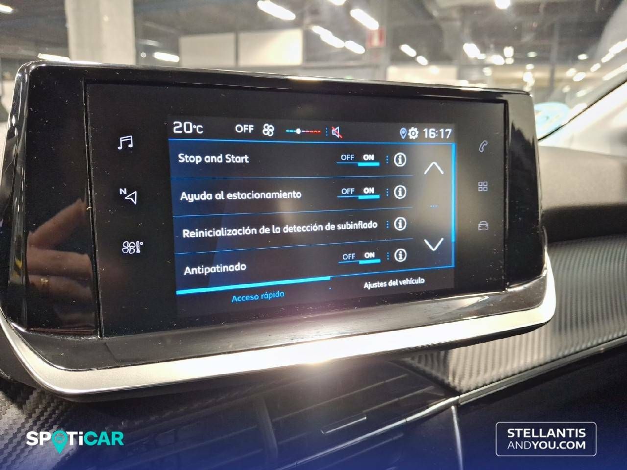 Foto Peugeot 208 19