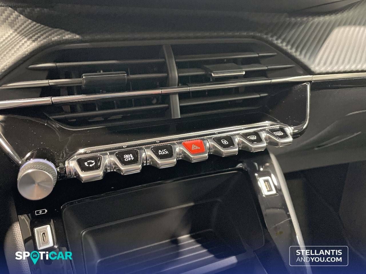 Foto Peugeot 208 18