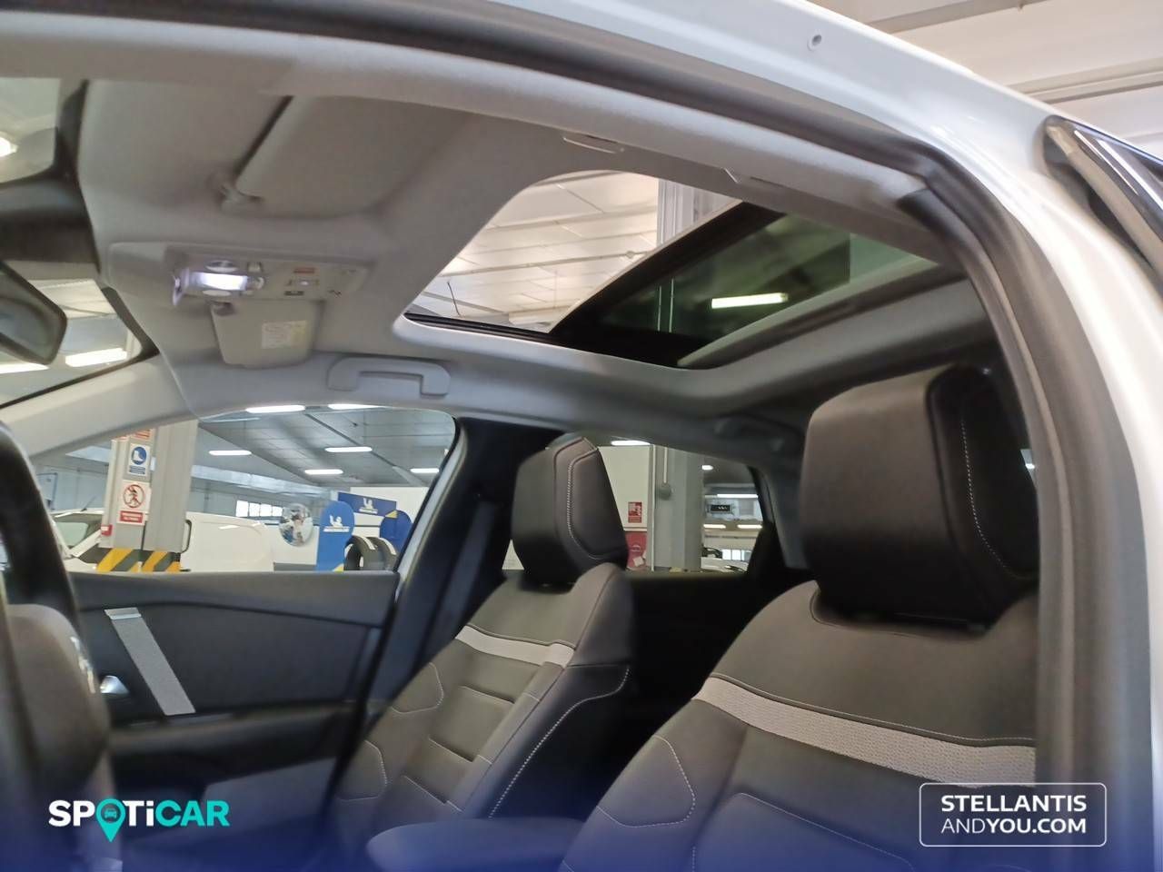 Foto Citroën C4 12