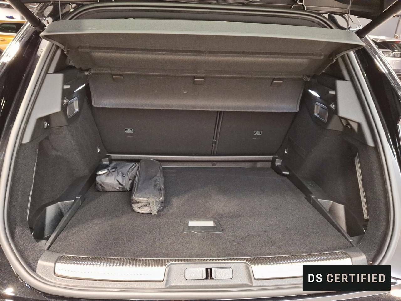 Foto DS Automobiles DS 7 6