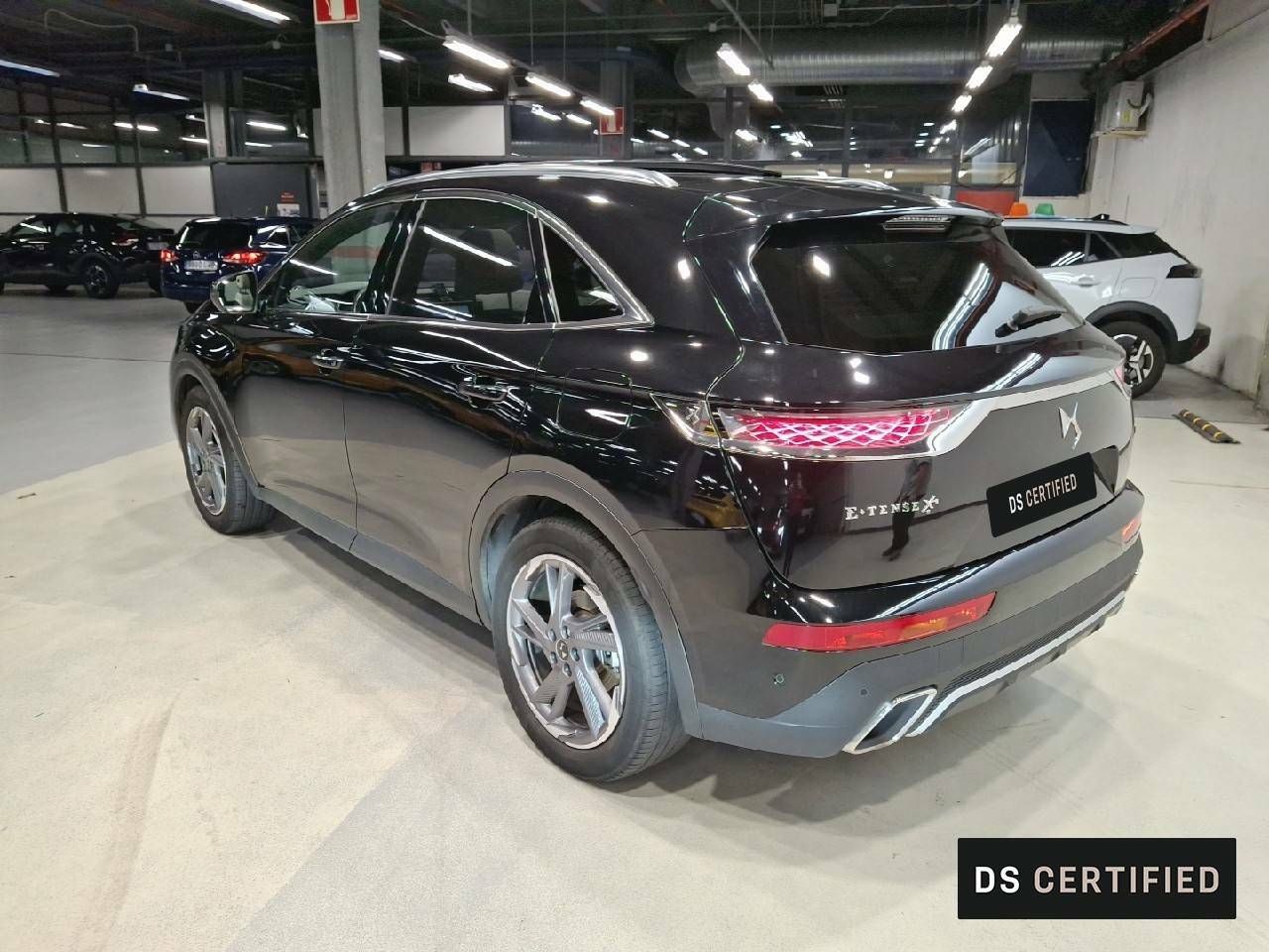Foto DS Automobiles DS 7 7