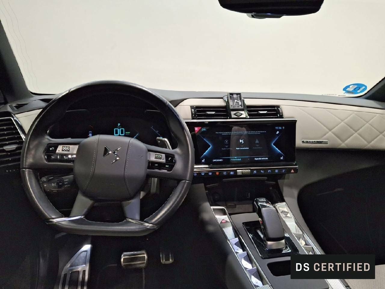 Foto DS Automobiles DS 7 8