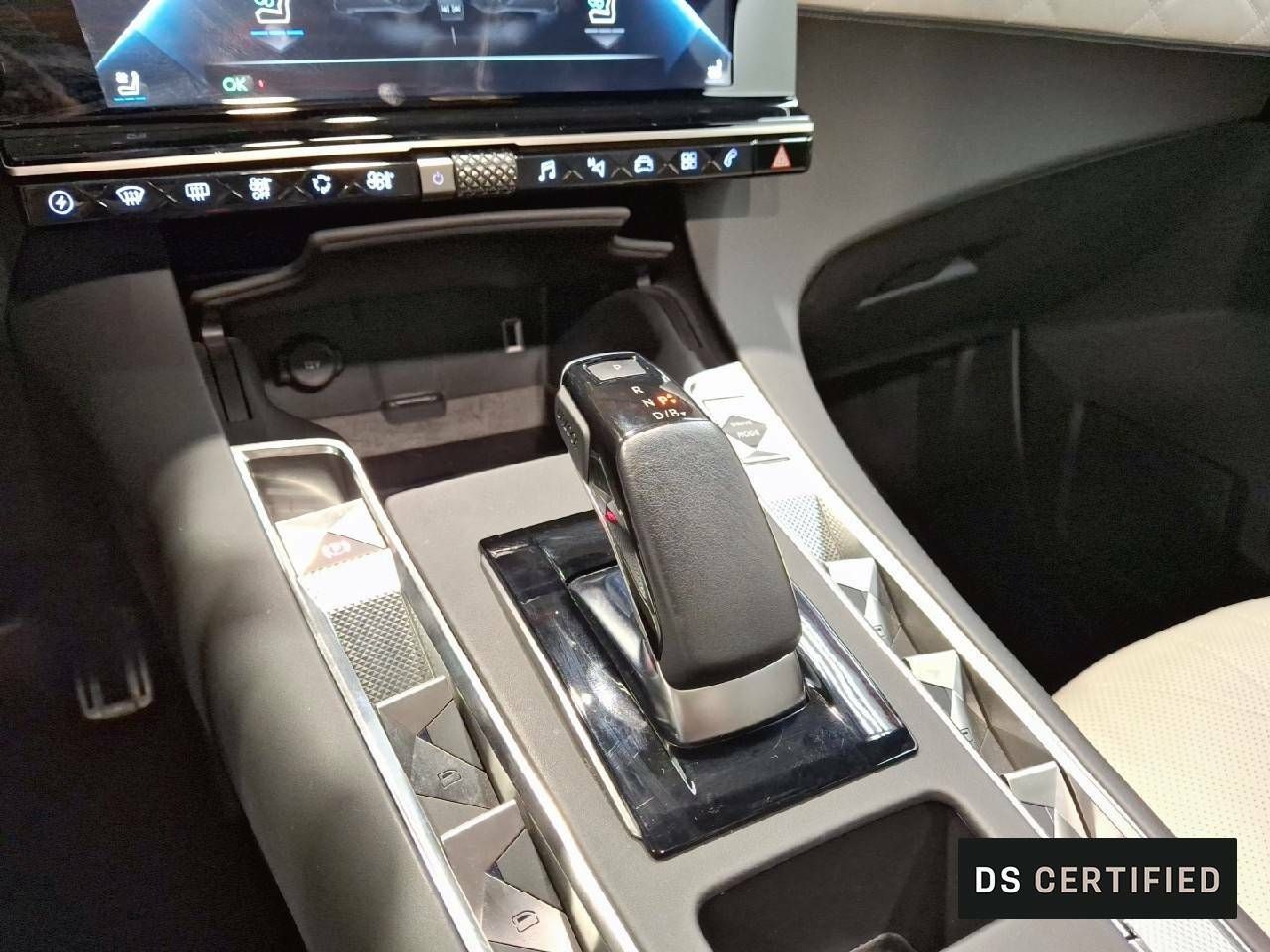 Foto DS Automobiles DS 7 20
