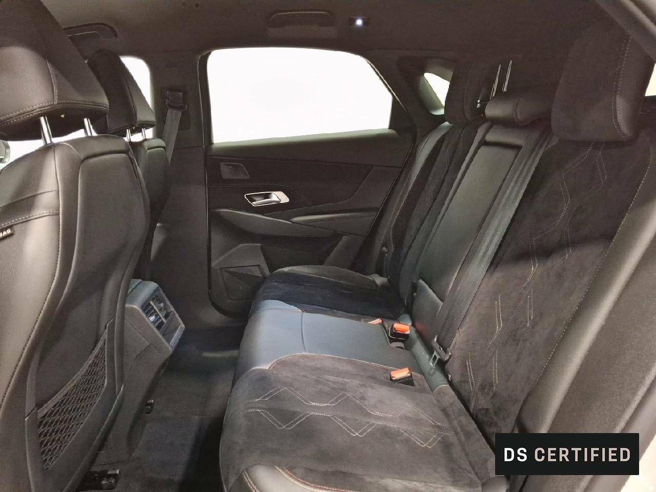 Foto DS Automobiles DS 7 10
