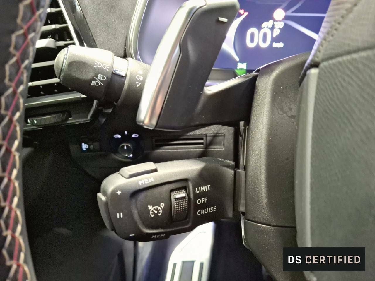 Foto DS Automobiles DS 7 14