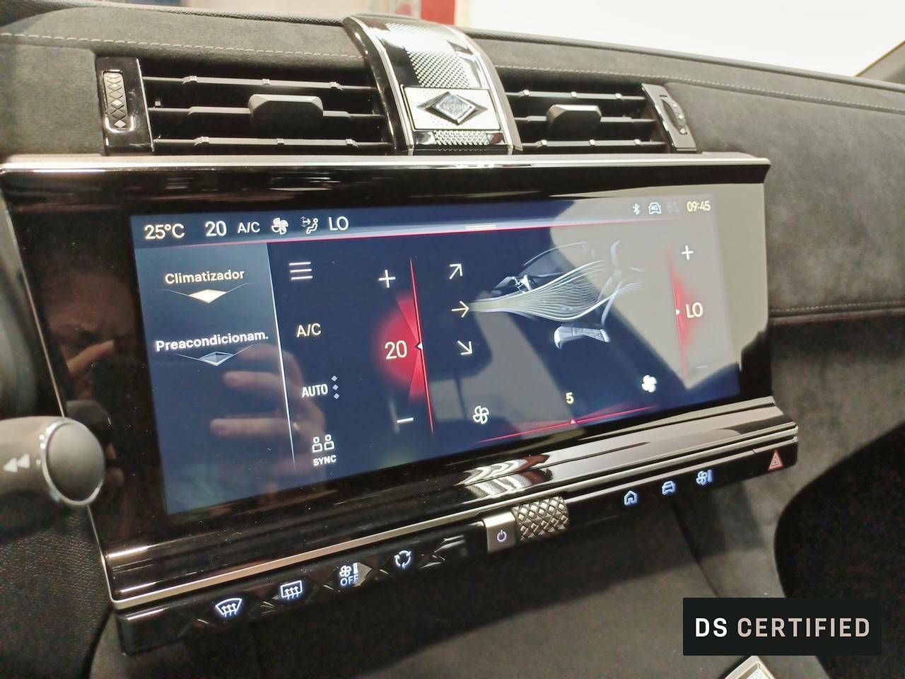 Foto DS Automobiles DS 7 17
