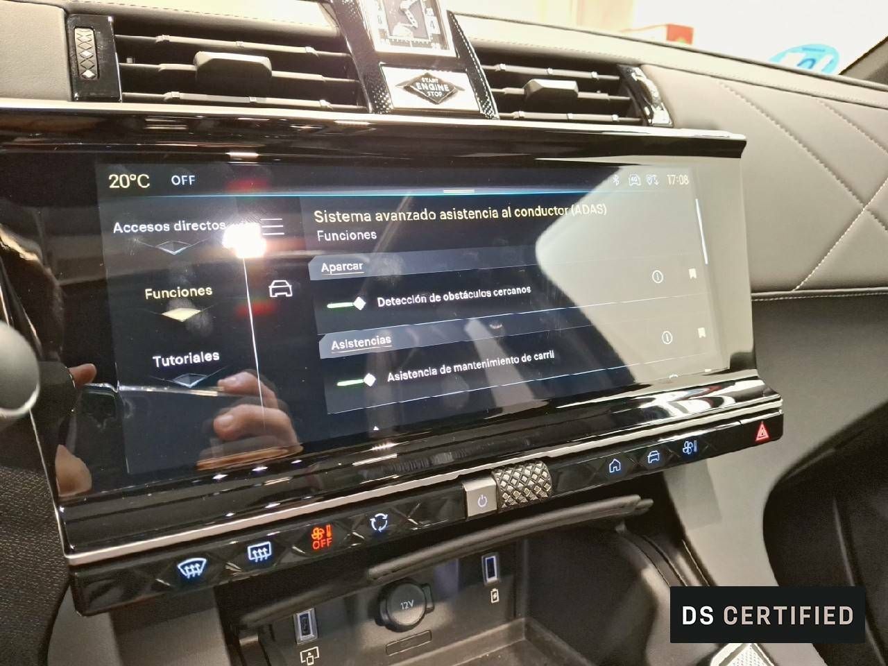 Foto DS Automobiles DS 7 15