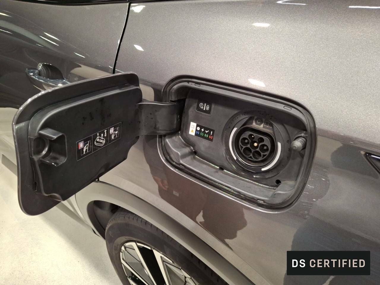 Foto DS Automobiles DS 7 23
