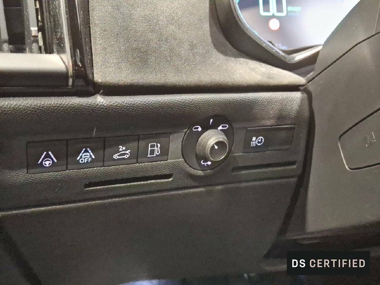 Foto DS Automobiles DS 9 15