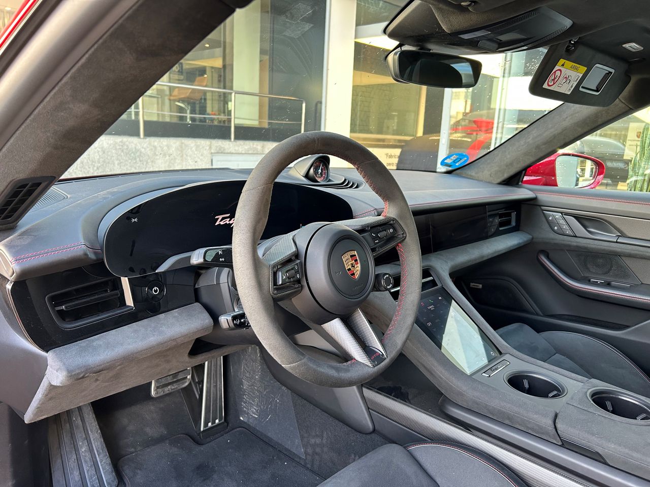 Foto Porsche Taycan 23