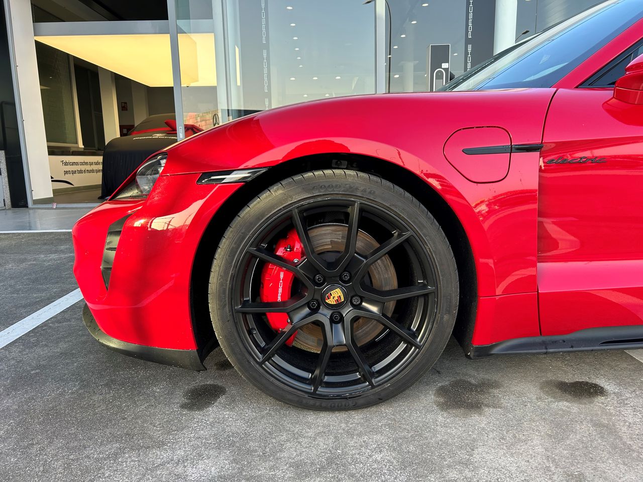Foto Porsche Taycan 43