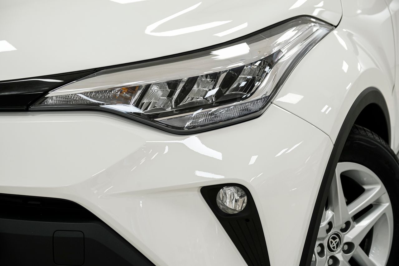 Foto Toyota C-HR 5