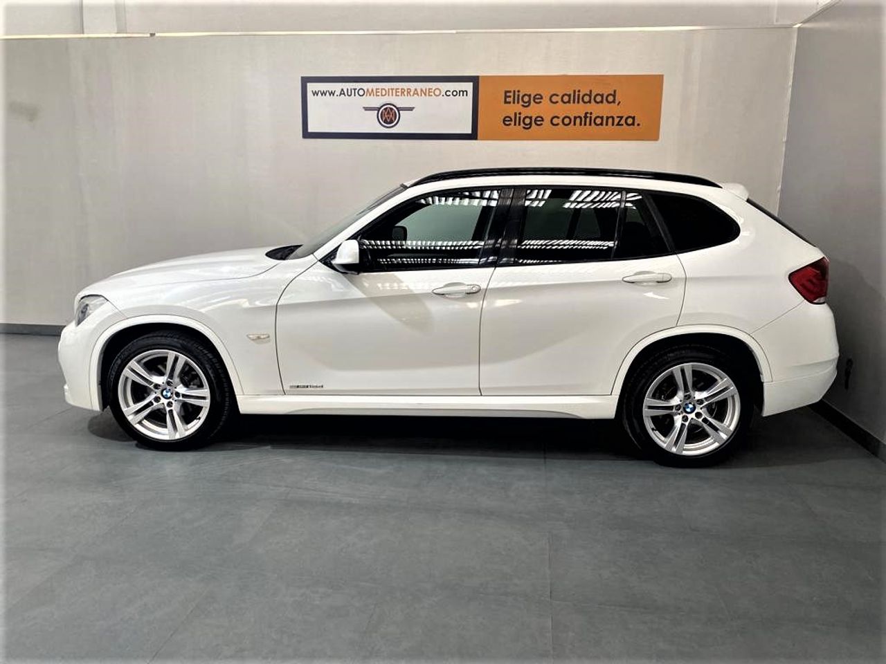 Foto BMW X1 6