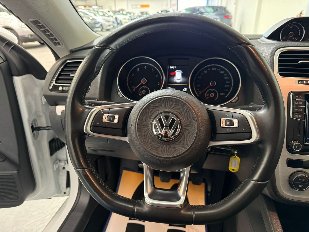 Foto Volkswagen Scirocco 15