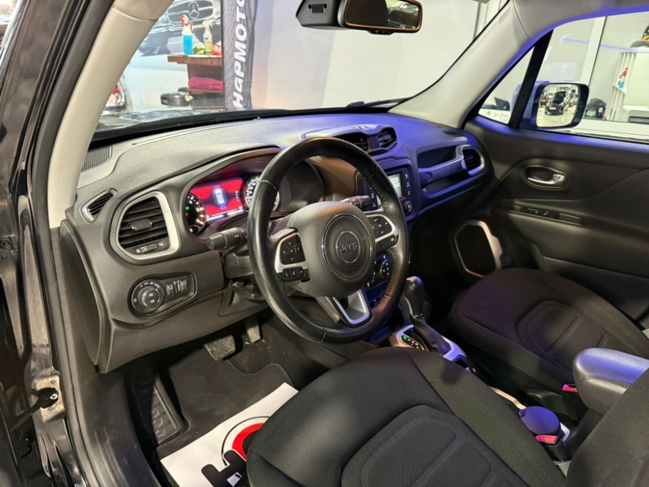 Foto Jeep Renegade 10