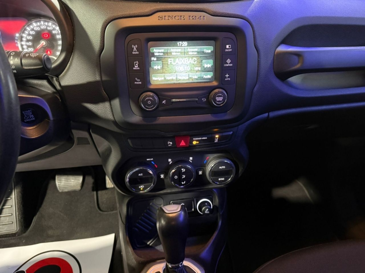 Foto Jeep Renegade 17