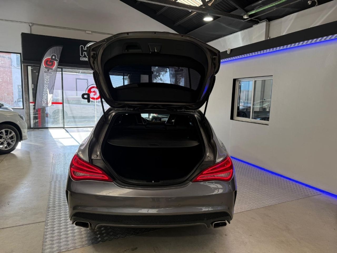 Foto Mercedes-Benz Clase CLA 8