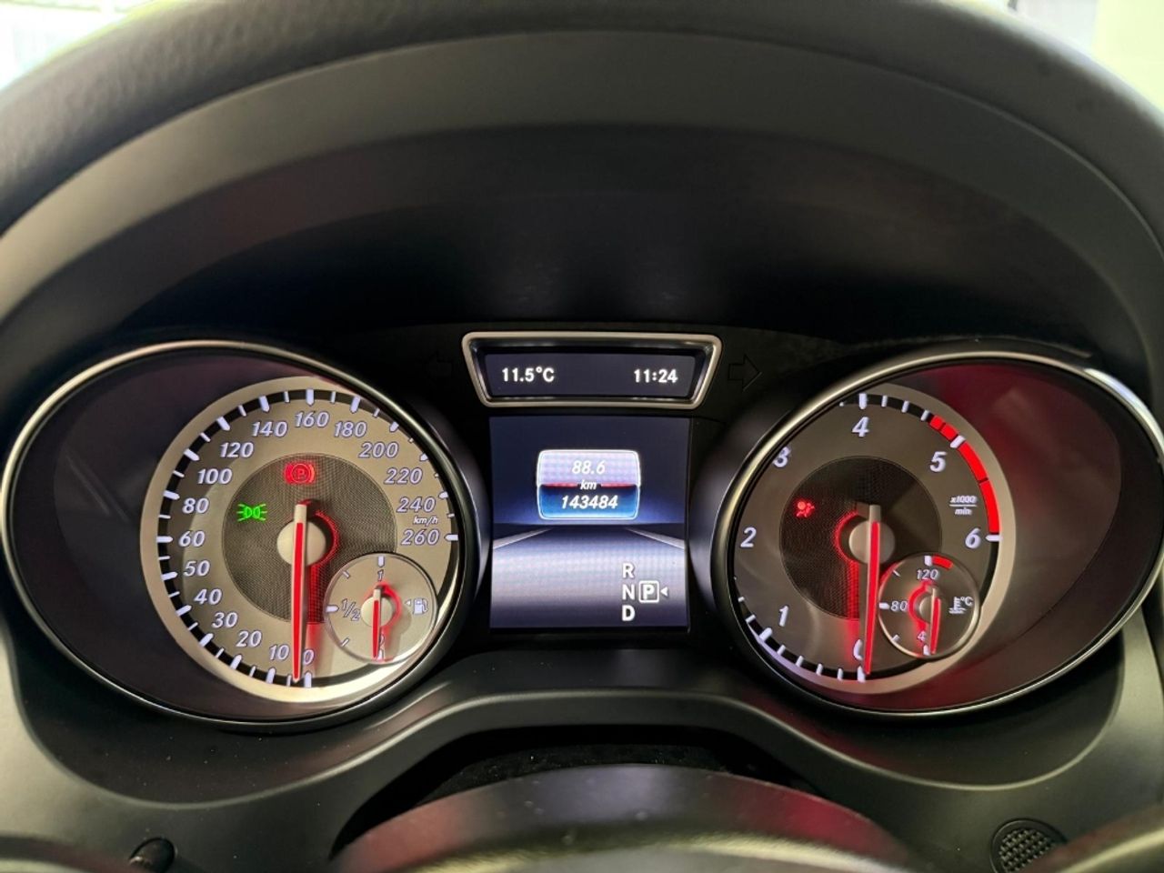 Foto Mercedes-Benz Clase CLA 19