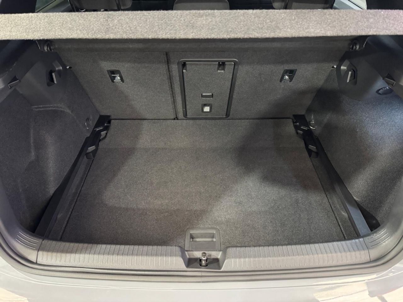 Foto Volkswagen Golf 28