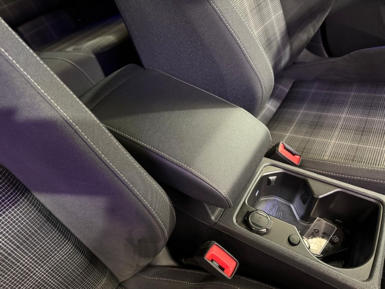 Foto Volkswagen Golf 34