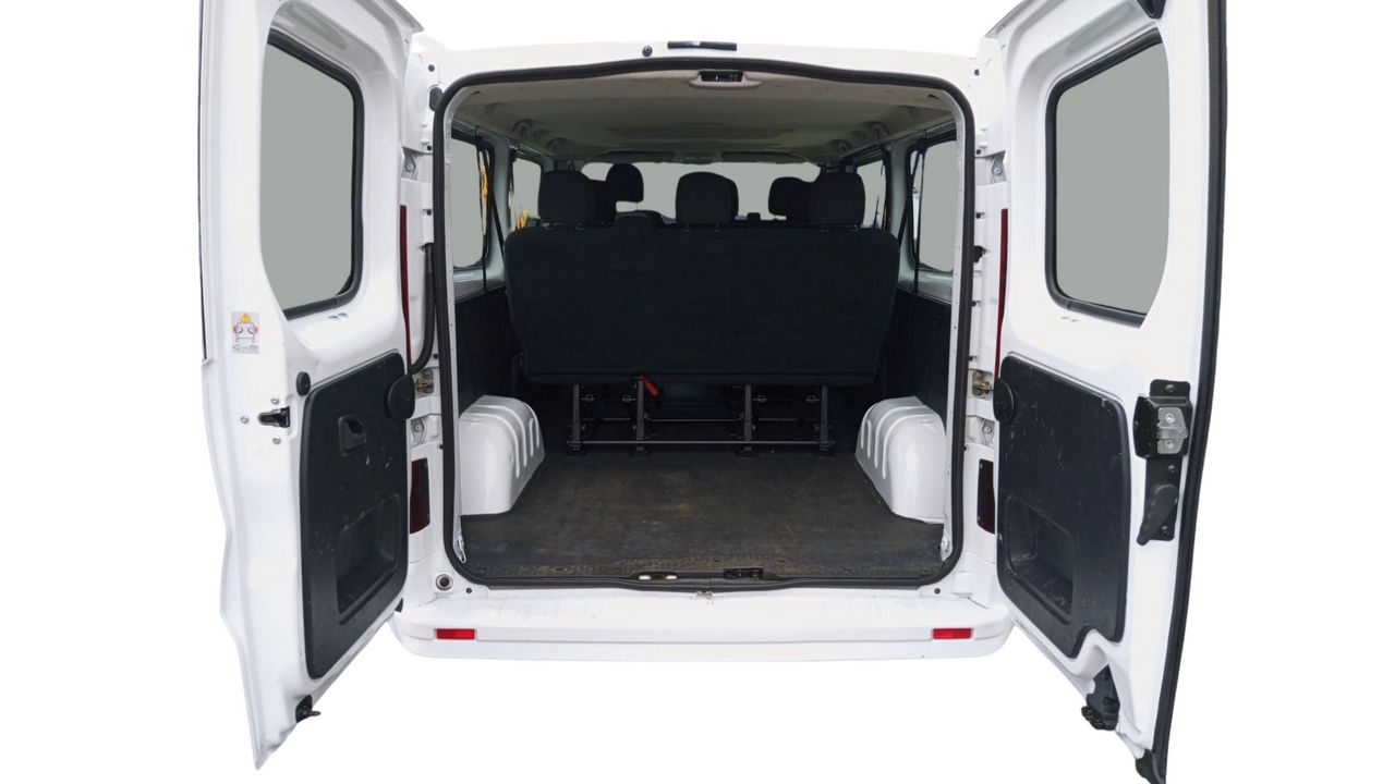 Foto Opel Vivaro 23