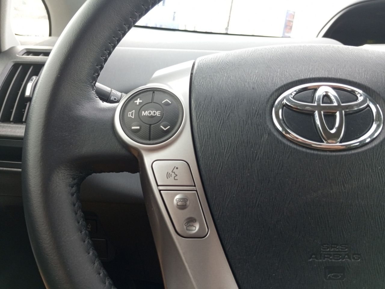 Foto Toyota Prius 16