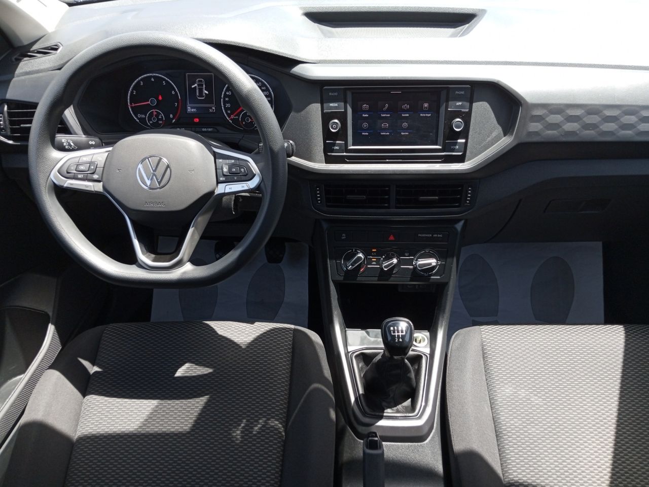 Foto Volkswagen T-Cross 6