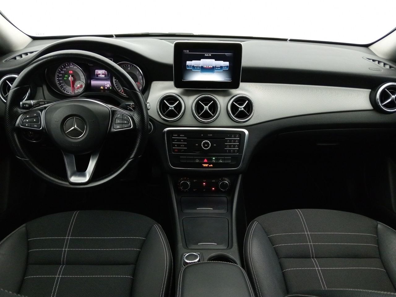 Foto Mercedes-Benz Clase CLA 6