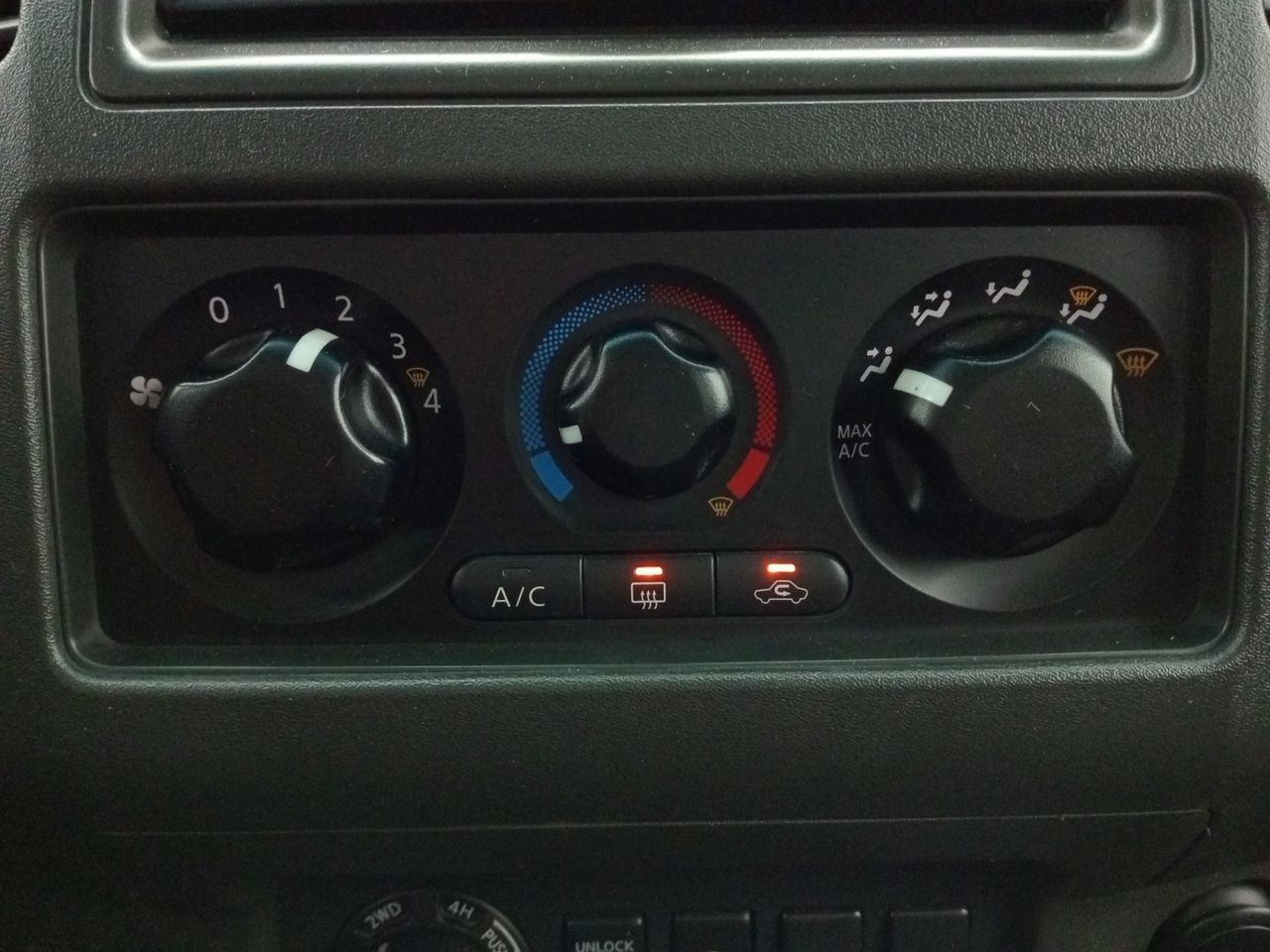 Foto Nissan Navara 13