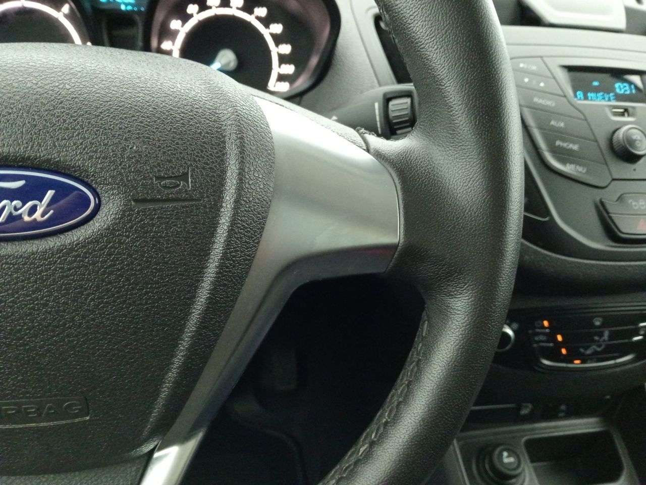 Foto Ford Transit  Courier 15