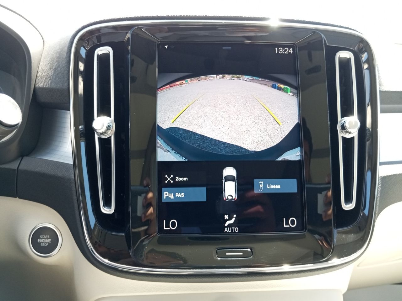 Foto Volvo XC40 12