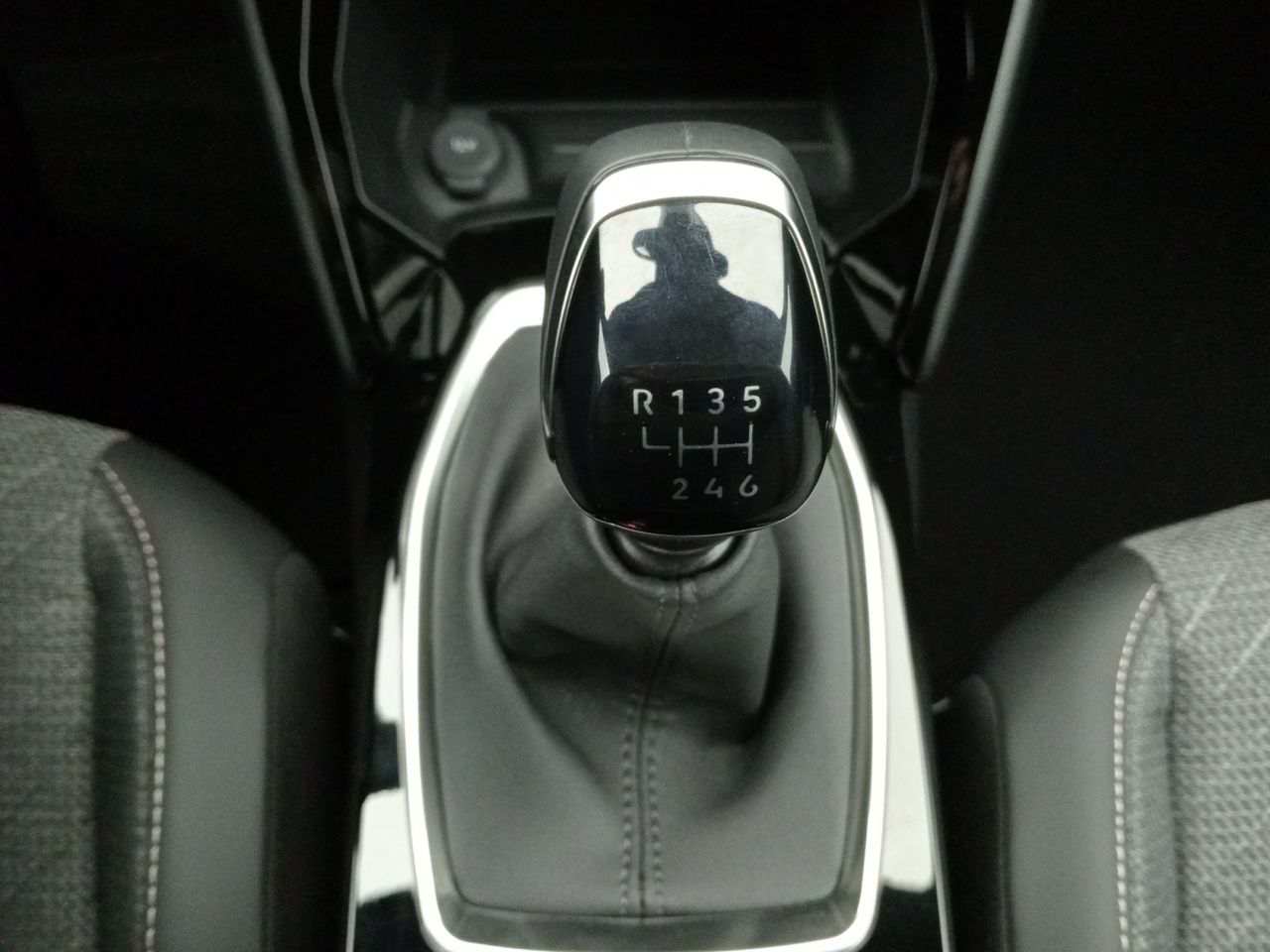 Foto Peugeot 2008 14