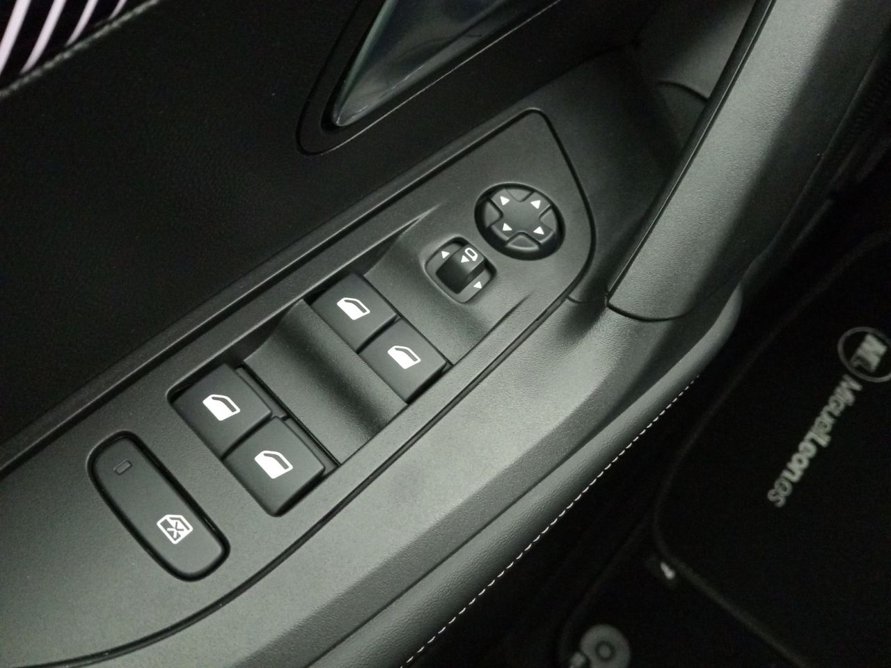 Foto Peugeot 2008 19