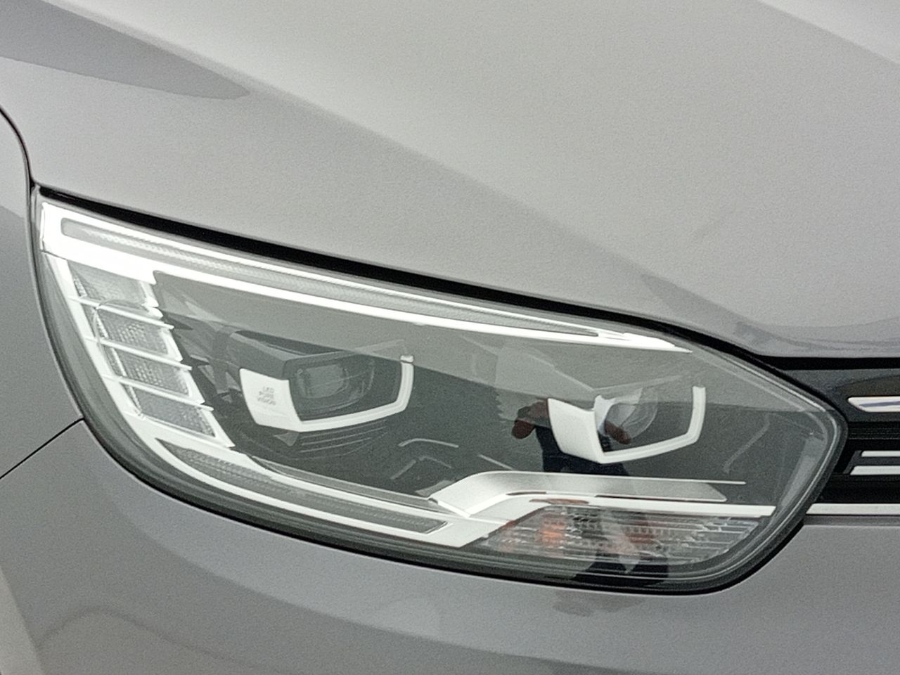 Foto Renault Grand Scénic 26