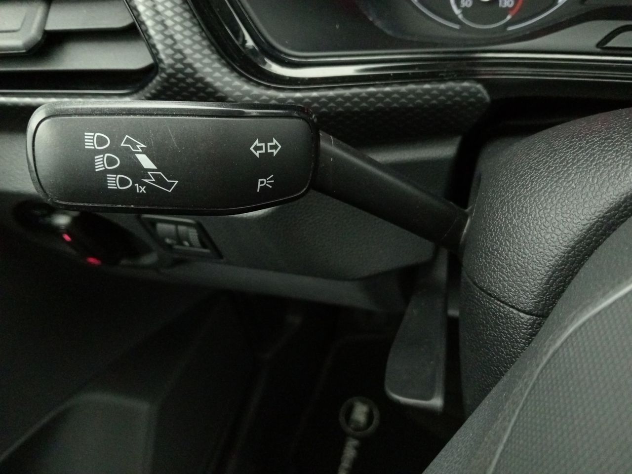 Foto Volkswagen T-Cross 18
