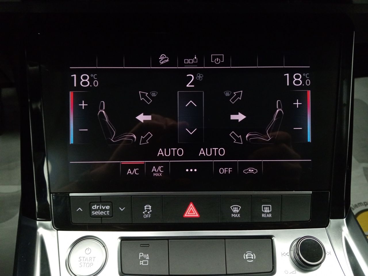 Foto Audi E-tron 14
