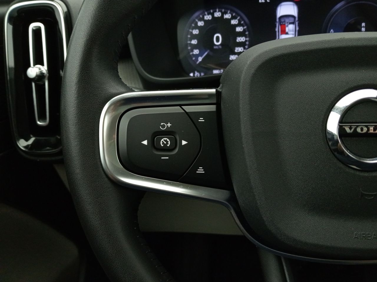 Foto Volvo XC40 16
