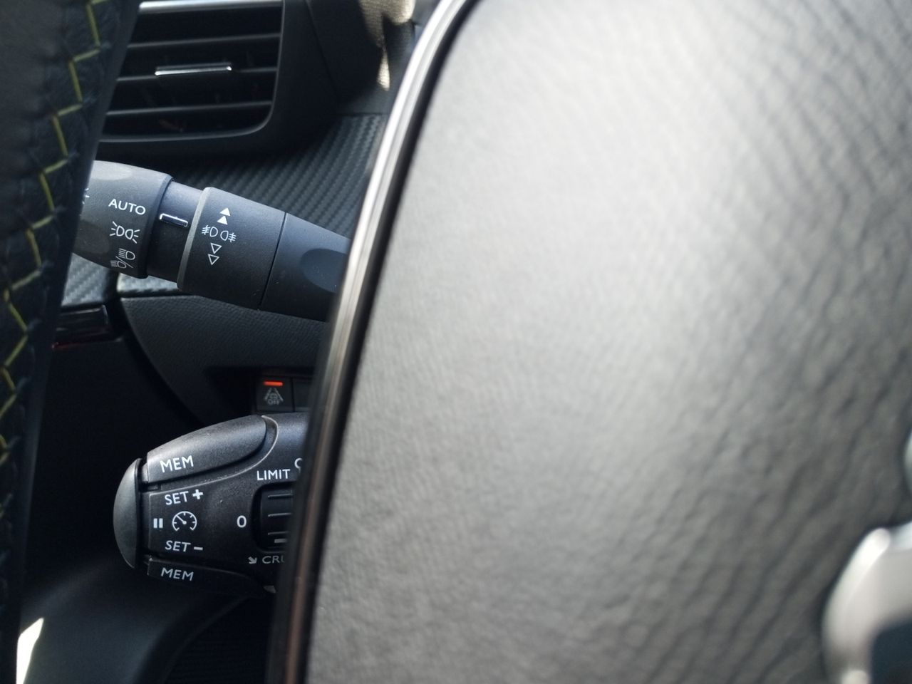 Foto Peugeot 2008 19